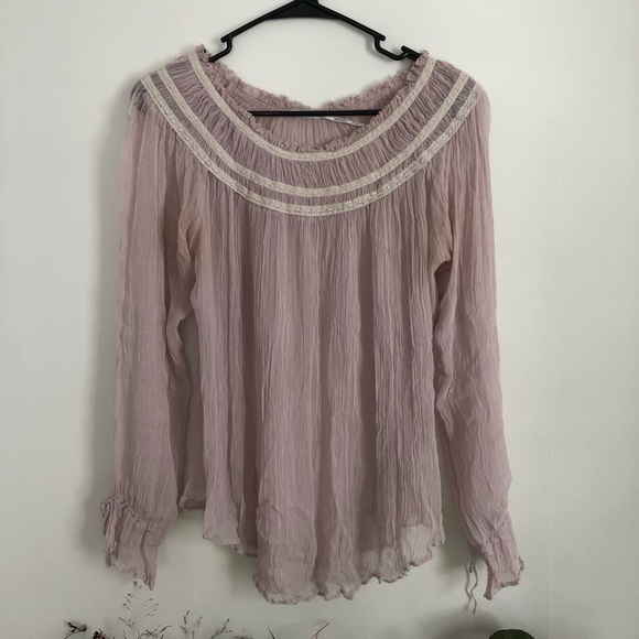 Urban Outfitters flowy top - Picture 2 of 6